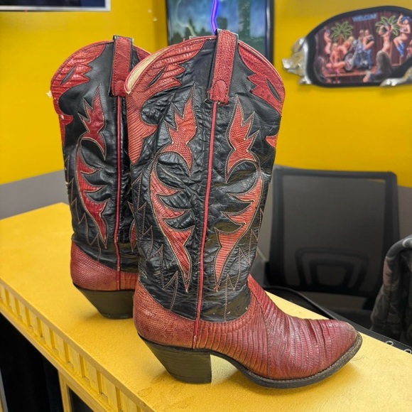 VINTAGE DAN POST Red and black TEJU Lizard cowboy boots women’s 5C! Cowgirl - Picture 3 of 8
